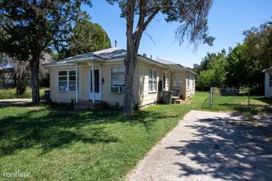 Main picture of 1312 NW Taft Ave