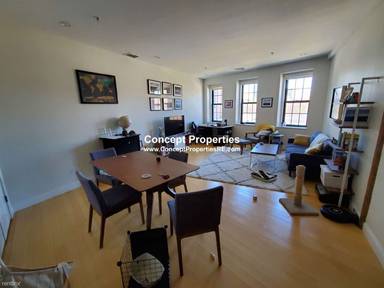 Main picture of 490 Harrison Ave