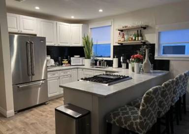 Main picture of 3233 L St