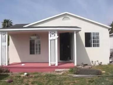 Main picture of 1313 S La Verne Ave