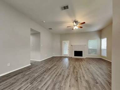 Main picture of 3810 Sycamore Ln