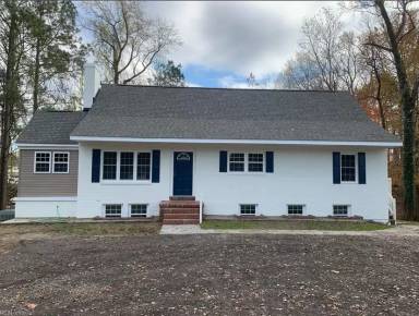 Main picture of 578 Harrop Ln