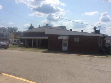 Main picture of 34 Broadway Ave