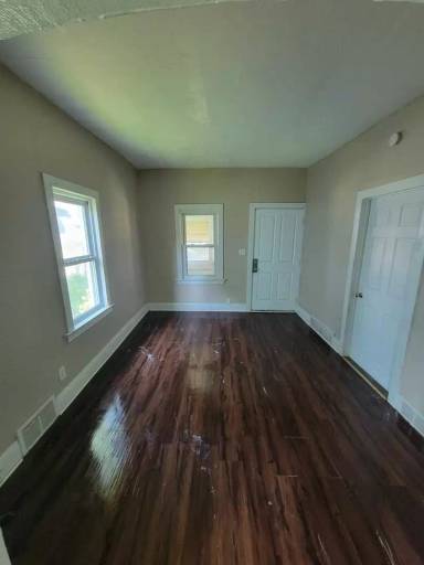 Main picture of 3166 Brigham St