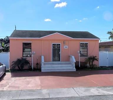 Main picture of 3640 NW 19th St