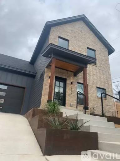 Main picture of 3804 Wilson St