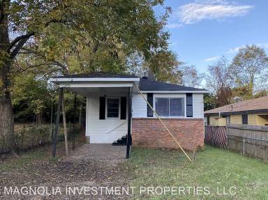 Main picture of 2618 Roosevelt Ave