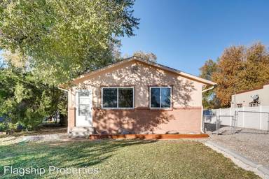 Main picture of 654 Kattell St