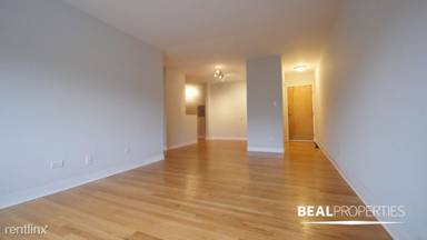 Main picture of 625 W Wrightwood Ave Apartments