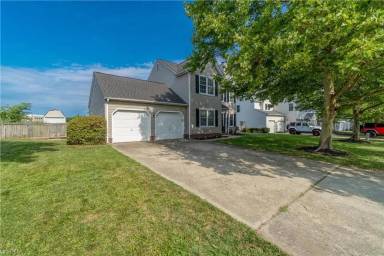 Main picture of 6203 Glenrose Dr