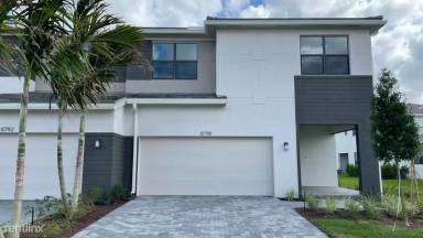 Main picture of 8798 Antarus Dr