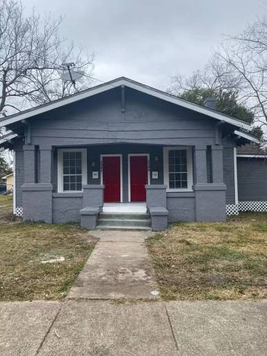 Main picture of 2380 Liberty St