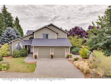 Main picture of 13007 NE 198th Pl