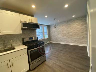 Main picture of 1110 Pierce Ave