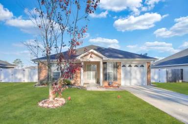 Main picture of 634 Piedmont Ave