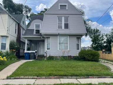 Main picture of 448 4th St