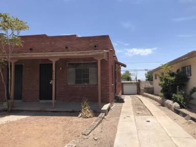 Main picture of 2610 Grant Ave
