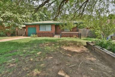 Main picture of 2209 Churchill Way
