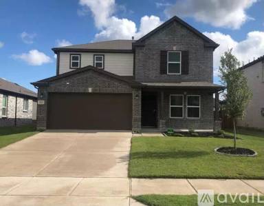 Main picture of 749 Windsor Dr