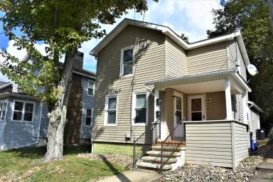 Main picture of 209 N Clymer Ave