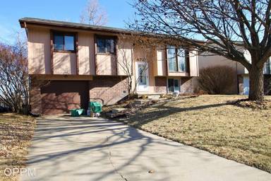 Main picture of 4711 N 129th Ave