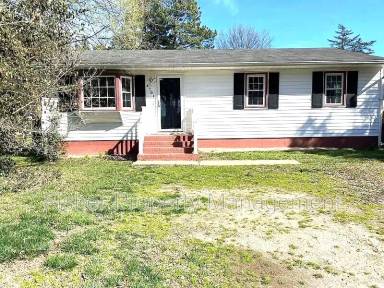 Main picture of 4701 Craddock Ave