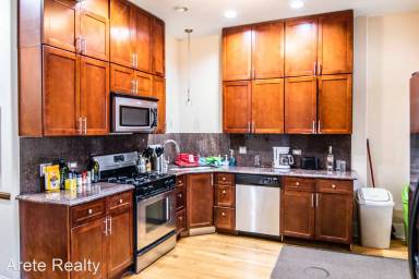 Main picture of 6112 S Kimbark Ave