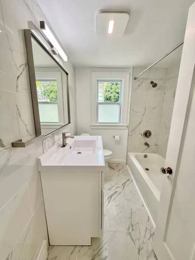 Main picture of 228 Genesee Park Blvd