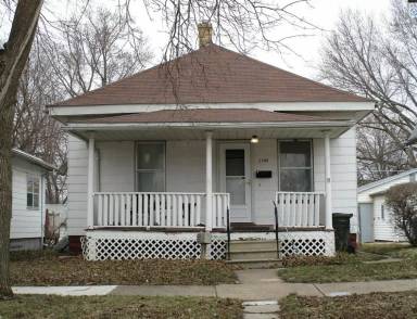 Main picture of 1103 Forest Ave