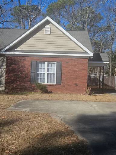 Main picture of 203A S Harding Dr