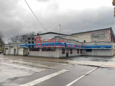 Main picture of 805 W Main St