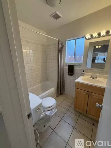 Main picture of 2212 Berkeley Ave