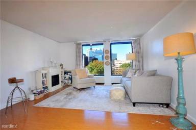 Main picture of Bushnell Tower Condominium
