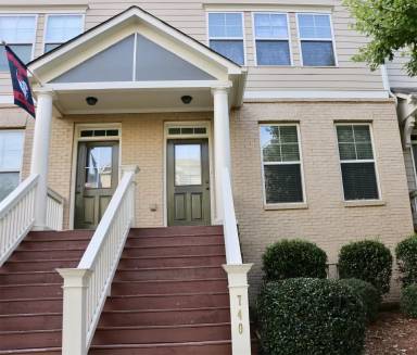 Main picture of 740 Grove Manor Park