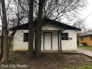 Main picture of 6252 Rufus Dr
