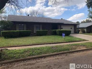 Main picture of 2706 Ridgemoor Ct