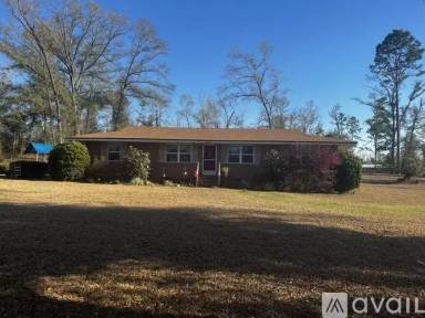 Main picture of 4881 Tall Pine Dr