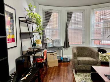 Main picture of 5021 Pine St