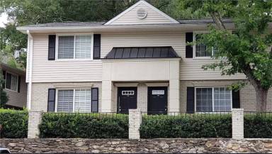 Main picture of Arbors at Sandy Springs Condominiums