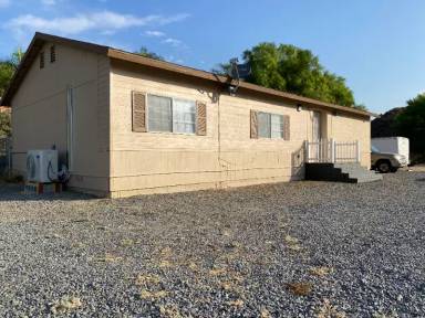 Main picture of 23160 Palomar St