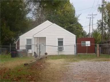 Main picture of 3706 N Beaver Ave