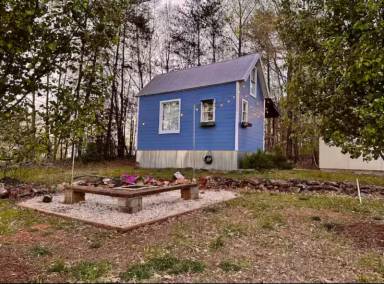 Main picture of 36 Lyle Dr