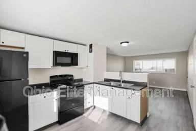 Main picture of 3605 Cushing Dr