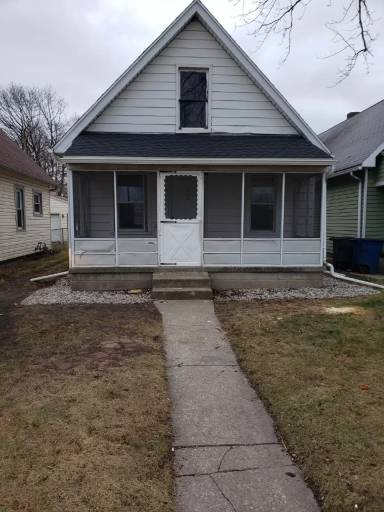 Main picture of 2611 Marlboro St