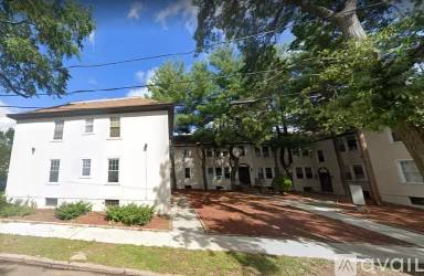 Main picture of 39 Argonne St