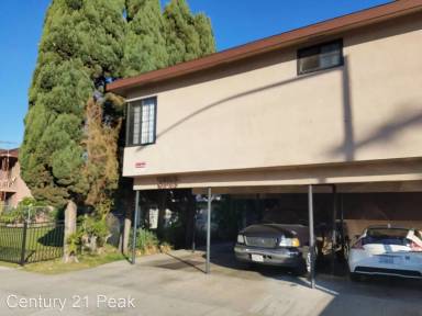 Main picture of 2803 E 58th St