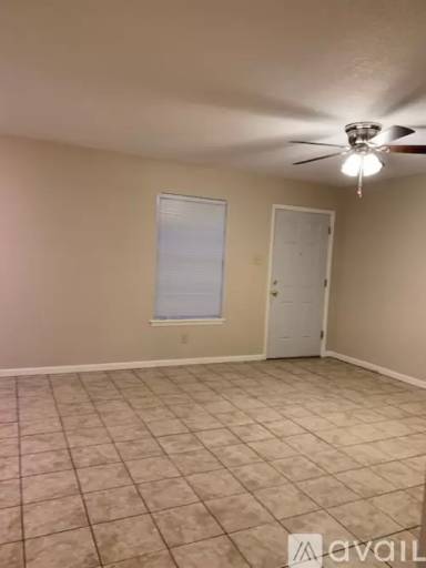 Main picture of 4825 S 6th St