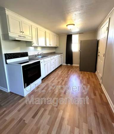 Main picture of 1116 Jim Dot Dr