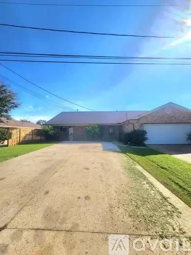 Main picture of 132 Robichaux Dr