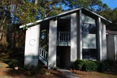 Main picture of 102 Oyster Shell Rd